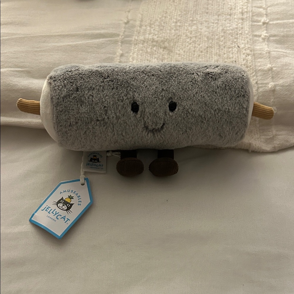 Jellycat Amuseable Goat Cheese authentic